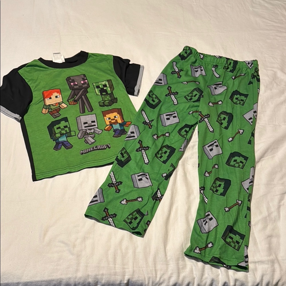 Minecraft Kids Pajama Set - Green and Black